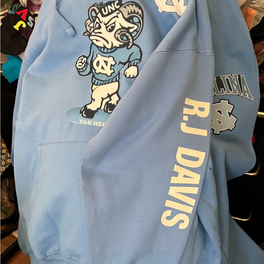 Sweatsuits - Picture 3 of 16